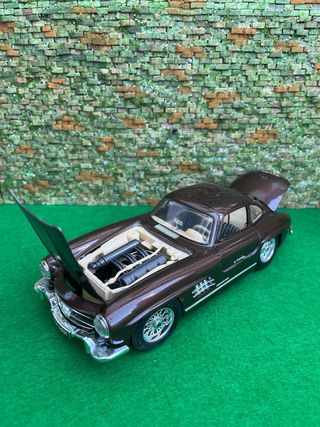 Mercedes-Benz 300 SL Roadster – 1954 – Escala 1:18