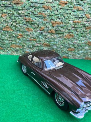 Mercedes-Benz 300 SL Roadster – 1954 – Escala 1:18
