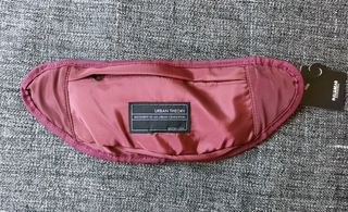 Riñonera bandolera Pull&Bear (A ESTRENAR)