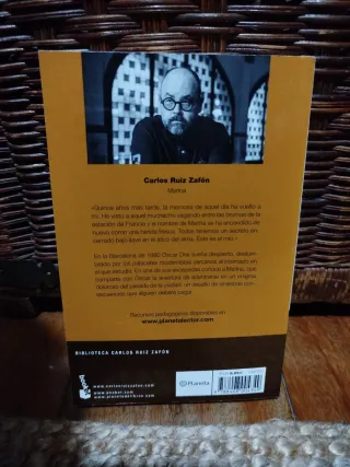 Marina - Carlos Ruiz Zafón