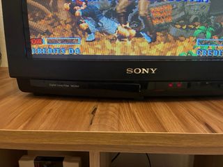 TV Sony Trinitron 21 CRT