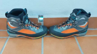 Botas de montaña Scarpa Triolet gtx