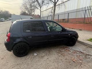 Renault Clio 2005