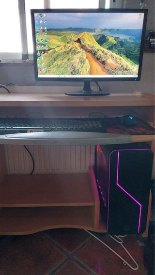 PC Gaming Negro y Azul