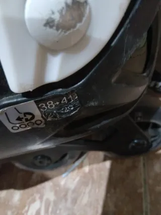 Patines en línea talla 38-41 + protecciones