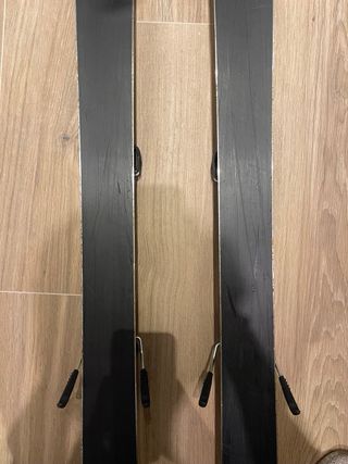 Esquís Head Framewall