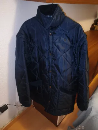 Chaqueta acolchada azul