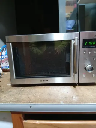 Microondas WINIA Plata