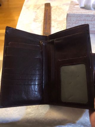 Cartera Billetero Piel Marrón Grabada Mujer