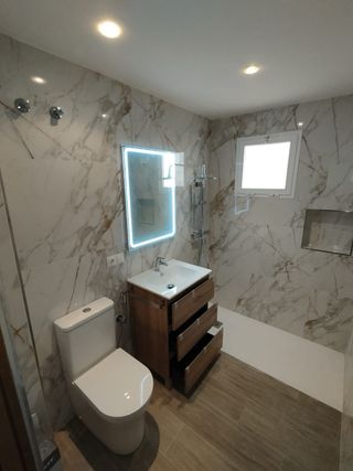 Reformas de Baños | Alicatados y Solados.