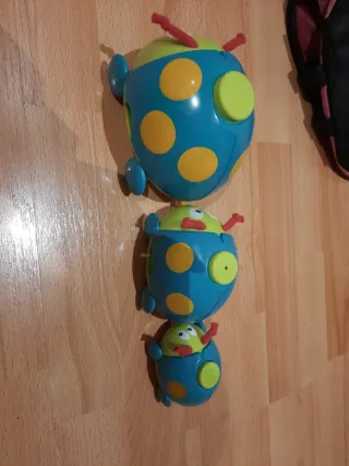 Tren de mariquitas juguete