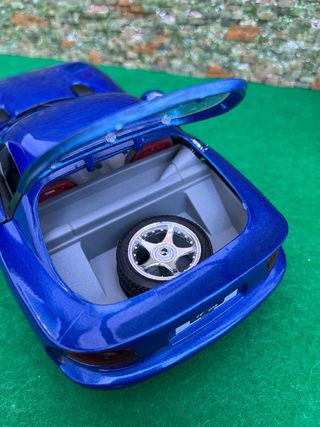 Dodge Viper GTS Coupe – Bburago – Escala 1:18