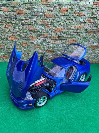Dodge Viper GTS Coupe – Bburago – Escala 1:18