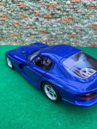 Dodge Viper GTS Coupe – Bburago – Escala 1:18