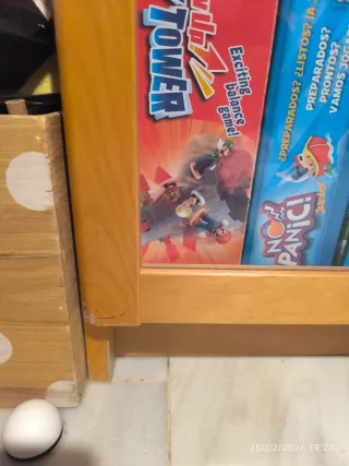 Vitrina Ikea Madera y Cristal