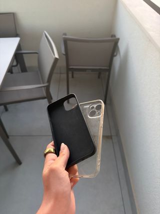 iPhone 13 128GB MUY CUIDADO + Caja + 2 Fundas