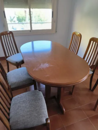 Mesa comedor extensible y 6 sillas