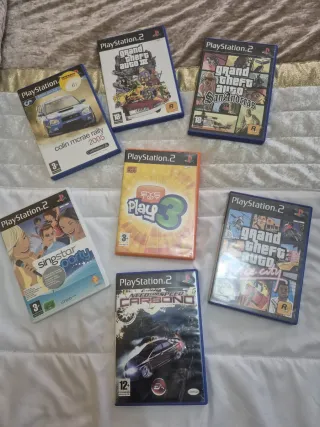 Consola PlayStation 2 con juegos