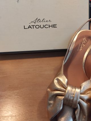 Zapatos de tacón LATOUCHE dorados
