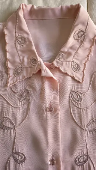 Blusa rosa bordada mujer. Vintage Dressing.