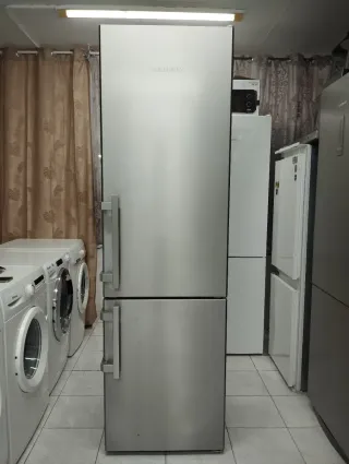 NEVERA LIEBHERR Acero inoxidable