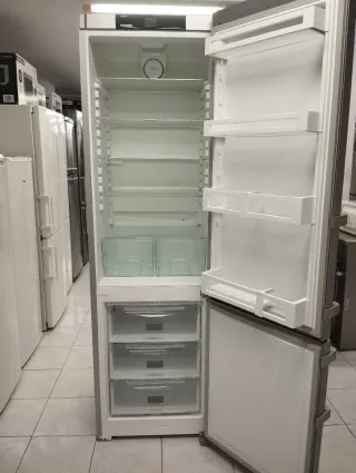 NEVERA LIEBHERR Acero inoxidable