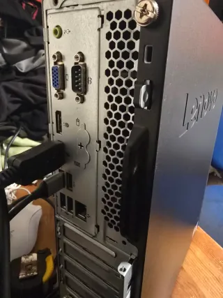 Lenovo M270S Core i5 9° 256GB NVMe 16GB RAM