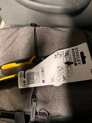 Alicate Pico Loro Stanley 84-648