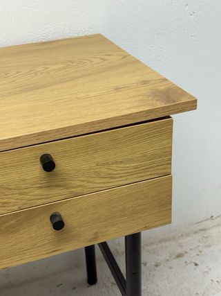 Scrivania in legno e metallo con 2 cassetti