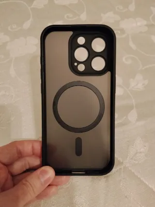 Cover iPhone® 15 Pro MagSafe fumé