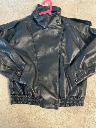 Cazadora de cuero negra, Za, YSL style, oversize