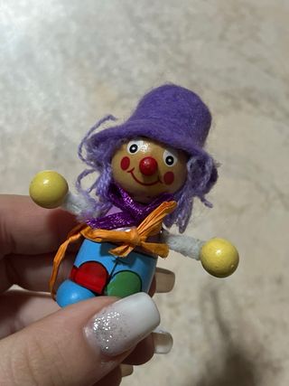 Portachiavi vintage clown in legno e stoffa