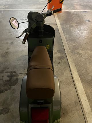 Vespa PK125 1980 restaurada