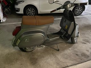 Vespa PK125 1980 restaurada