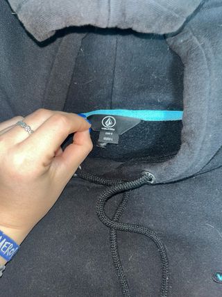 Sudadera Volcom Negra, Azul y Gris