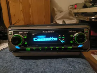 Autoradio Vintage Pioneer KEH-P7020R