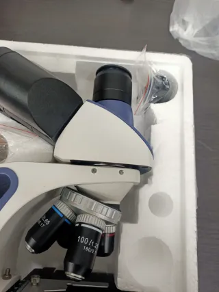 Microscopio Swift para reparar