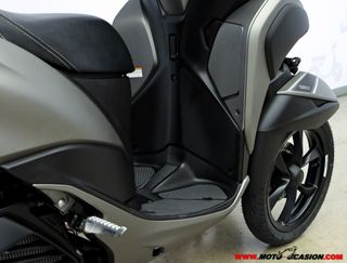 YAMAHA TRICITY 125 -APTA B Y A1-