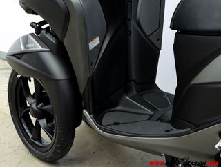 YAMAHA TRICITY 125 -APTA B Y A1-