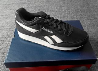 Zapatillas Reebok Rewind Talla 42 (A ESTRENAR)