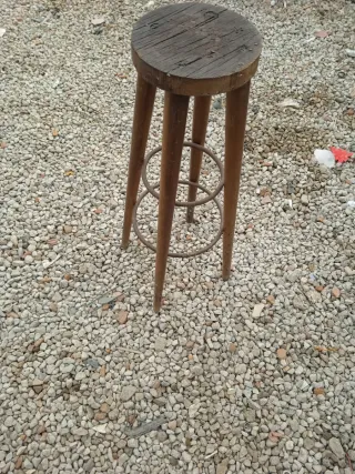 Taburete madera y metal vintage
