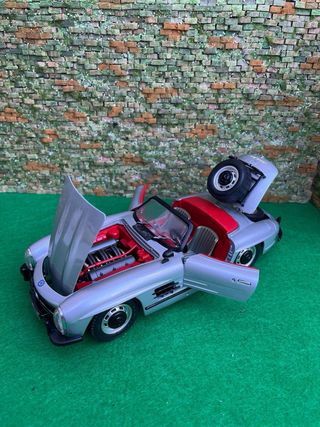 Mercedes-Benz 300 SL Roadster – 1:18 – Bburago