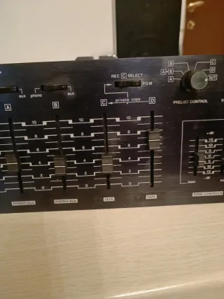 Mixer audio stereo MPK 307