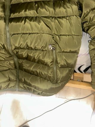 Chaqueta Nike acolchada verde oliva