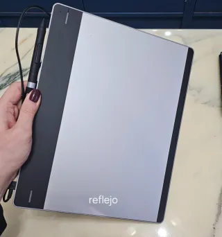 Wacom Intuos Tableta Gráfica y Lápiz + Funda