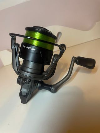 Carrete de pesca 4000 nuevo a estrenar