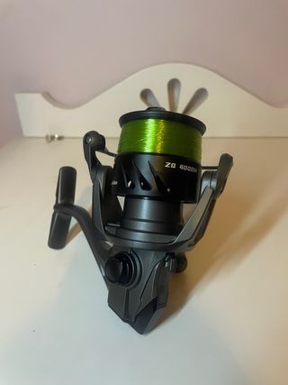 Carrete de pesca 4000 nuevo a estrenar