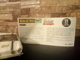 Scalextric Seat 850 Coupe Certificado Nº 2618