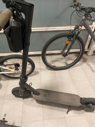 Patinete Eléctrico Xiaomi Mi Electric Scooter 1S
