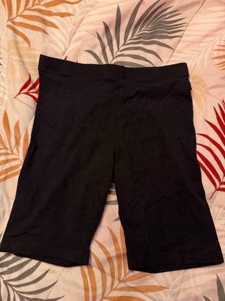 Calções de desporto pretos e cinzentos